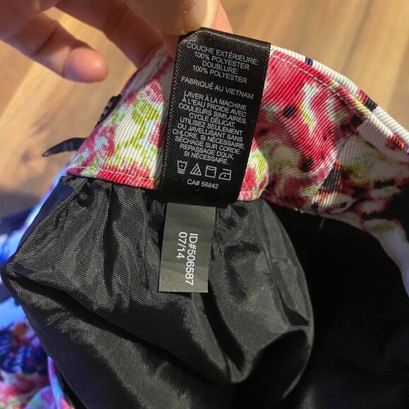 EXPRESS Ruffle ballon Mini Skirt floral Size 2 - Picture 7 of 8